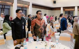 Bawaslu Lampung Hadiri Pelantikan DPC dan DKD Peradi SAI Bandar Lampung 2025-2029