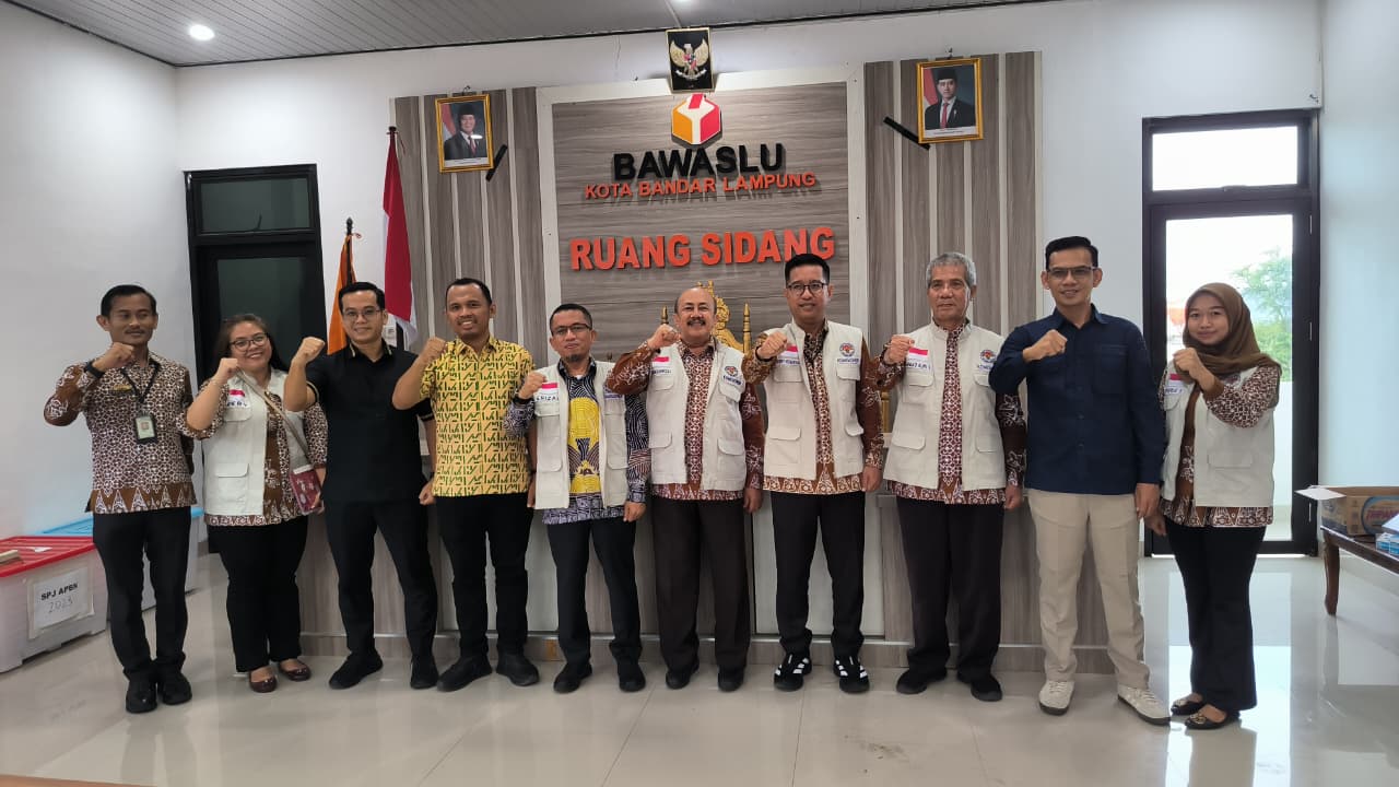 Momentum Penguatan PPID: Bawaslu Bandar Lampung Terima Visitasi Komisi Informasi Provinsi Lampung