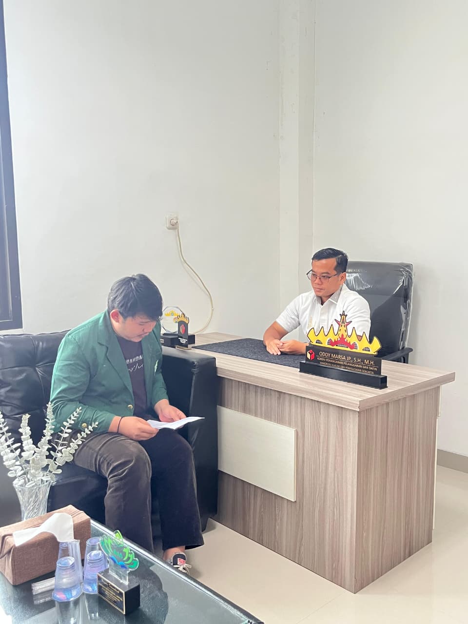 Bawaslu Kota Bandar Lampung Terima Kunjungan Mahasiswa UIN Raden Intan untuk Kegiatan Pra Riset Skripsi