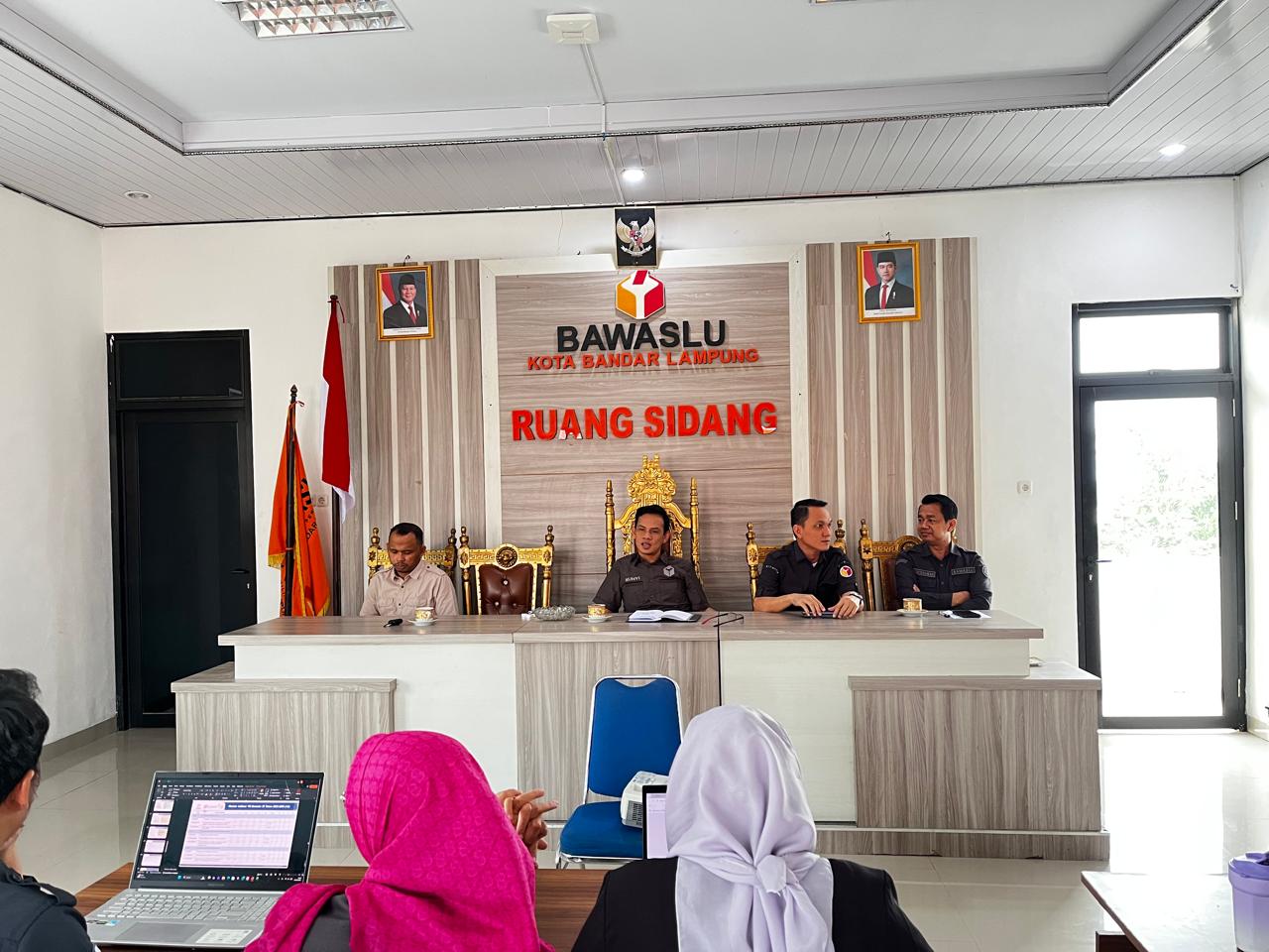Bawaslu Kota Bandar Lampung Matangkan Langkah Strategis Implementasi Renstra 2025–2029, Melalui Kajian Hukum Rutin Mingguan