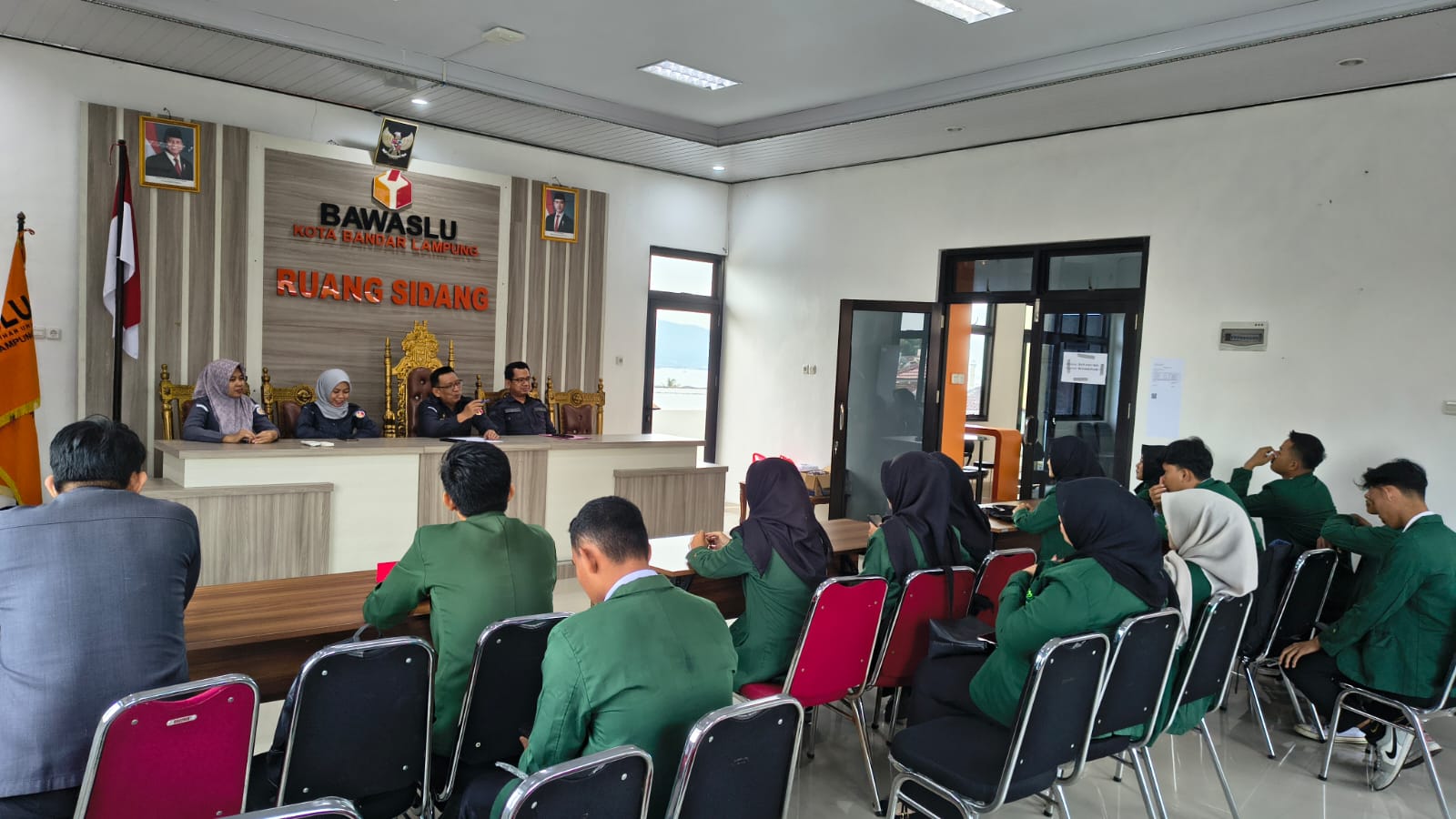 Bawaslu Kota Bandar Lampung Lepas Mahasiswa PKL UIN Raden Intan Lampung Prodi Hukum Tata Negara