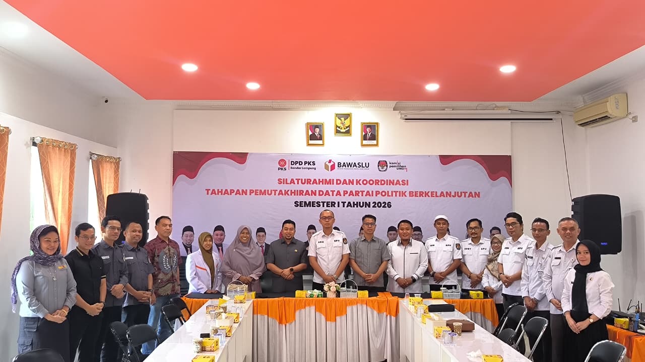 Bawaslu dan KPU Kota Bandar Lampung Lakukan Pemutakhiran Data Partai Politik Secara Berkelanjutan Pada Partai PKS Kota Bandar Lampung