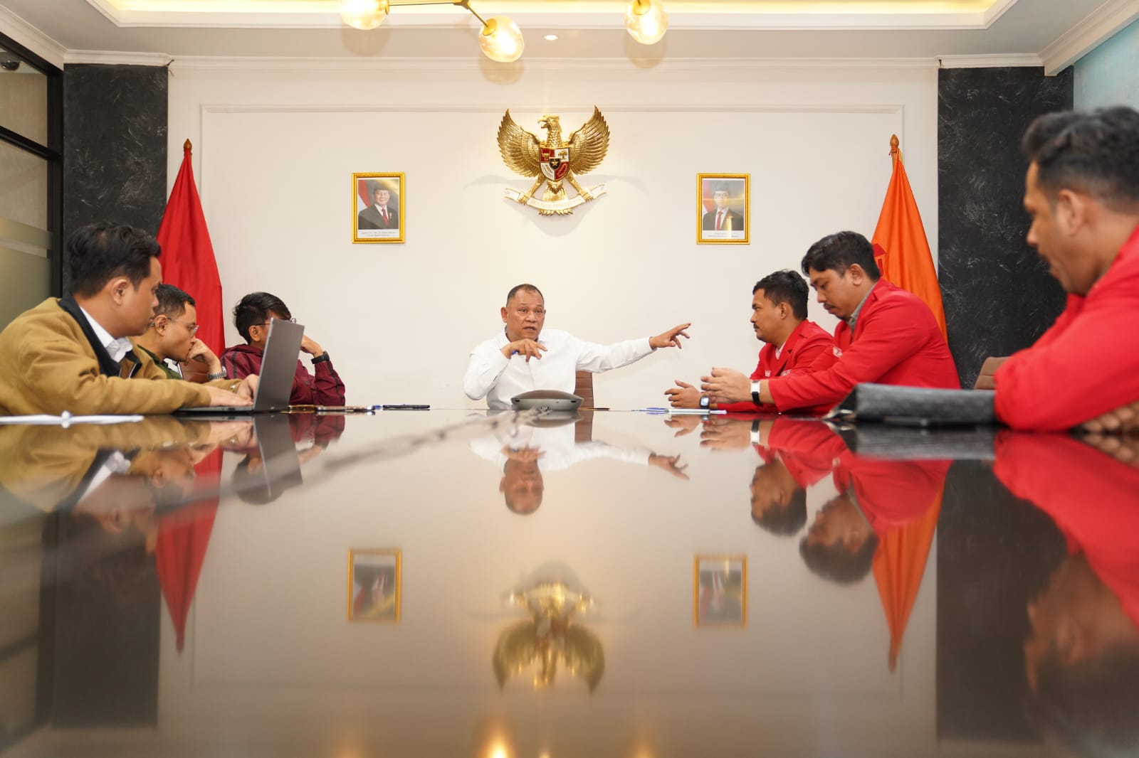 Sambangi Bawaslu, Totok Apresiasi Kepedulian GMNI pada Demokrasi