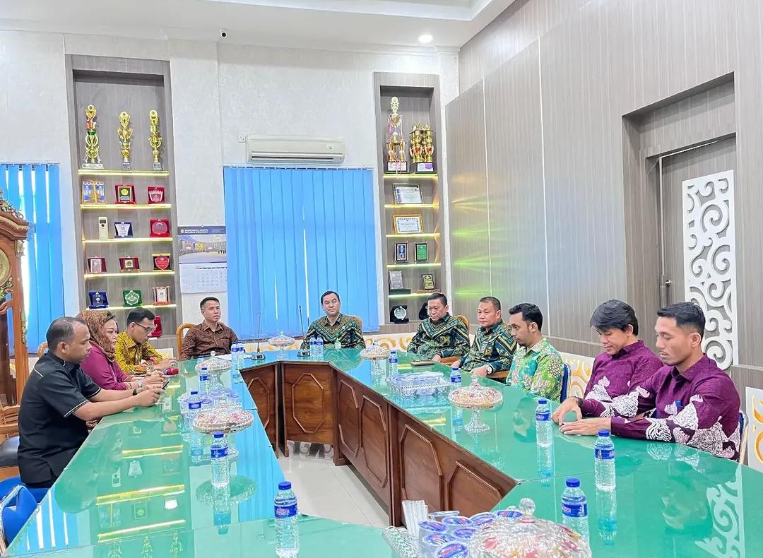 Bawaslu Kota Bandar Lampung Perkuat Sinergi Kelembagaan Melalui Audiensi dengan Pengadilan Negeri Tanjung Karang