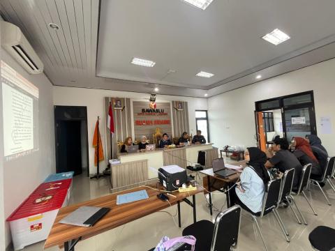 Bawaslu Kota Bandar Lampung melaksanakan Exit Meeting bersama Tim Inspektur Wilayah I (Irwil I) Bawaslu RI