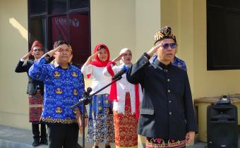 BAWASLU KOTA BANDAR LAMPUNG GELAR UPACARA HUT RI Ke-80 DENGAN KHIDMAT