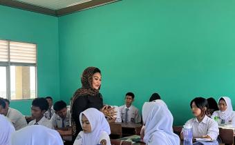 Bawaslu Kota Bandar Lampung Ajak Siswa SMA Gajah Mada Bandar Lampung Jaga Integritas Demokrasi Sejak Dini 