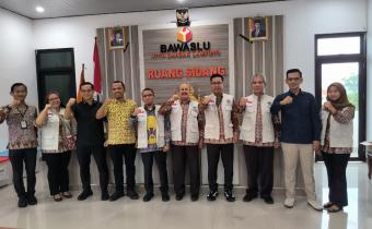 Momentum Penguatan PPID: Bawaslu Bandar Lampung Terima Visitasi Komisi Informasi Provinsi Lampung