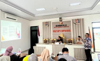 Bawaslu Kota Bandar Lampung Bahas Dinamika Perubahan Data Pemilih dan Sinkronisasi Kependudukan melalui kegiatan RDK 