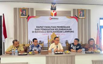 Dari Evaluasi Menuju Transformasi ; Bawaslu Kota Bandar Lampung kukuhkan penguatan kelembagaan