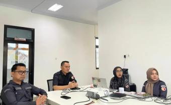 Lakukan Koordinasi Berkesinambungan, Bawaslu Kota Bandar Lampung Ikuti Rapat Rutin Mingguan Bersama Sekretariat Bawaslu RI