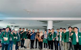 Tingkatkan Literasi Pengawasan Pemilu, Bawaslu Lampung Ajak Mahasiswa Kunjungi Pojok Literasi Di Nuwa Baca Zainal Abidin Pagar Alam