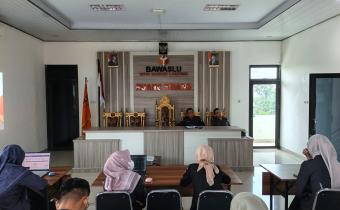 Bawaslu Kota Bandar Lampung Bahas Tata Cara Penyelesaian Sengketa Proses Pemilu dalam Kajian Rutin Mingguan